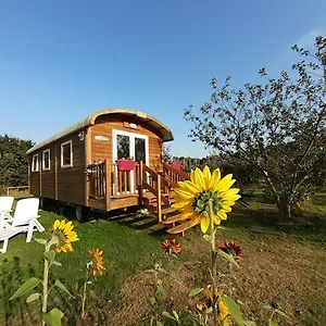 Hébergement de vacances Roulotte Bigoudenne, Tréméoc